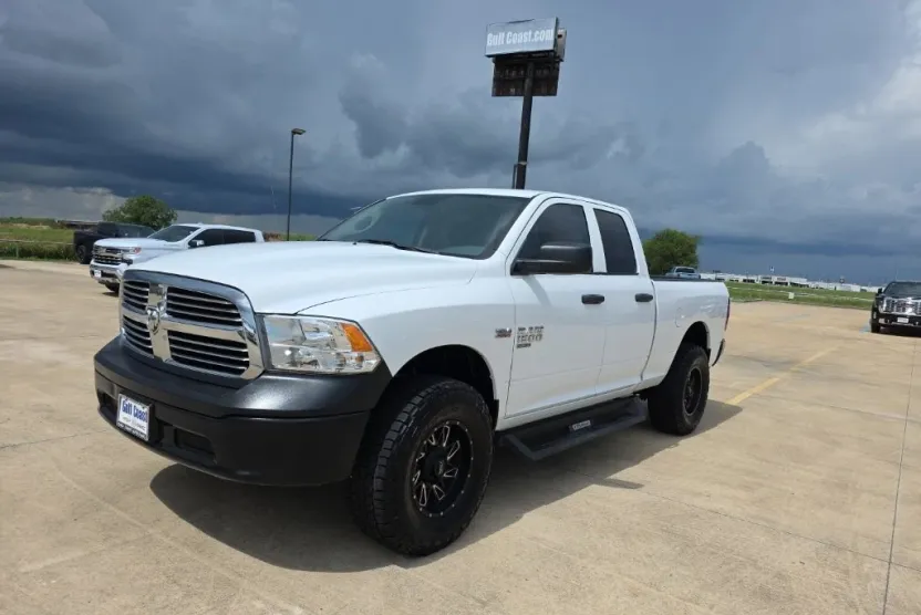 2019 Ram 1500 Classic Tradesman photo 1