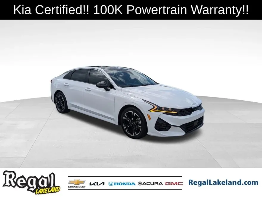 2023 Kia K5 GT-Line photo 1