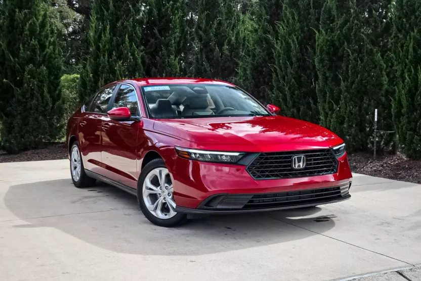 2025 Honda Accord 1.5T LX photo 1