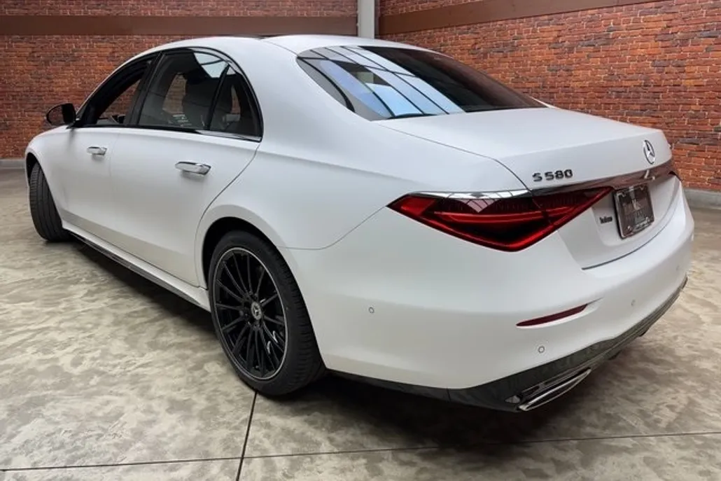 2025 Mercedes Benz S 580 4MATIC photo 1
