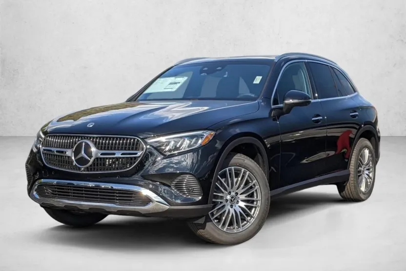 2026 Mercedes Benz GLC 300 4MATIC photo 1