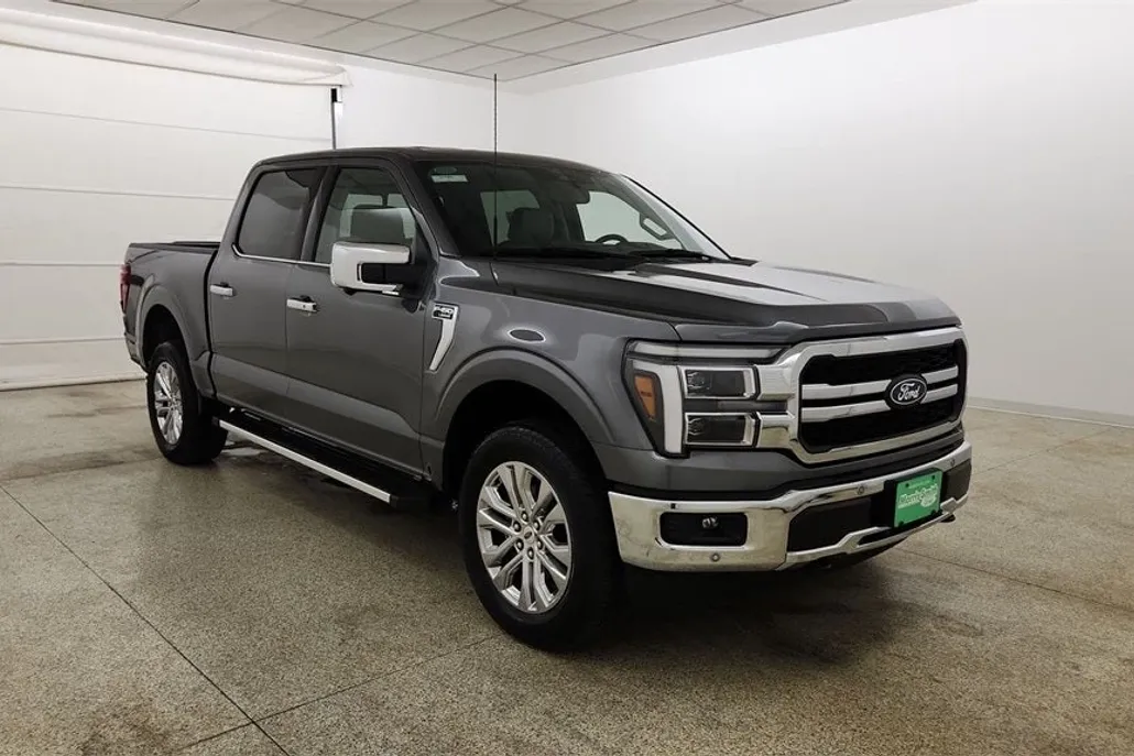 2025 Ford F-150 Lariat photo 1