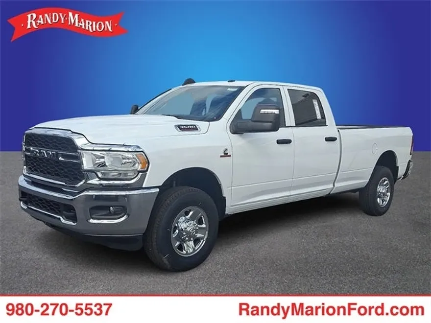 2023 Ram 3500 Tradesman photo 1