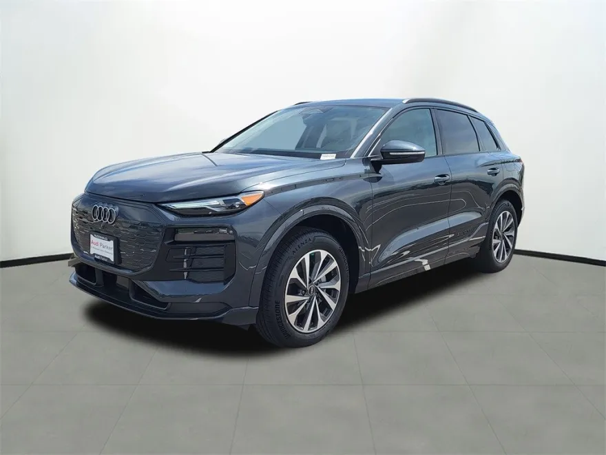 2025 Audi Q6 E-tron Premium photo 1