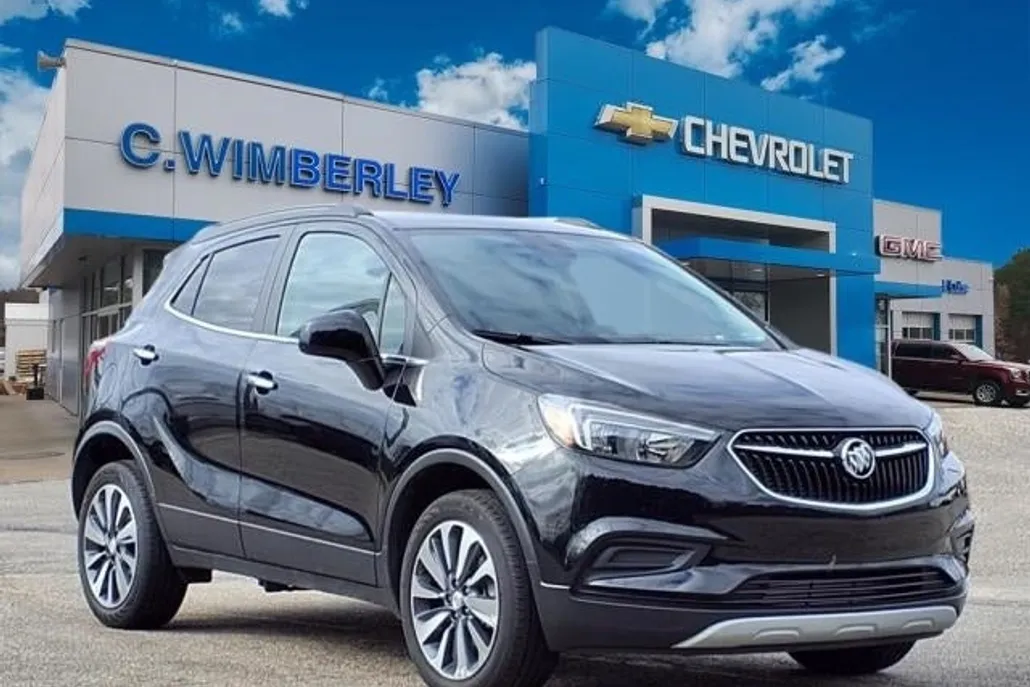 2022 Buick Encore Preferred photo 1