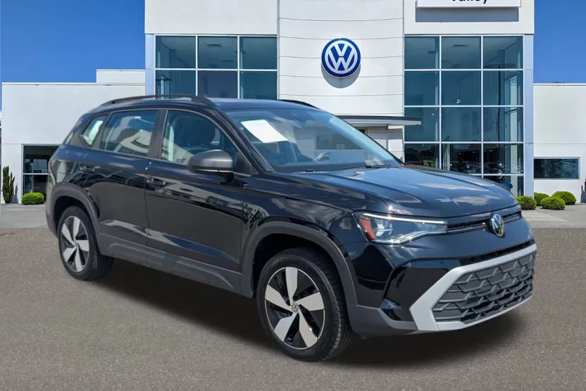 2025 Volkswagen Taos S photo 1