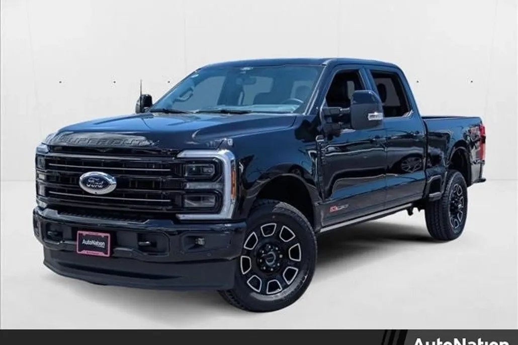 2025 Ford F-250 Platinum photo 1