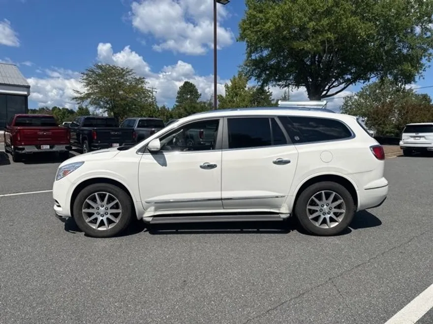 2015 Buick Enclave Leather photo 1