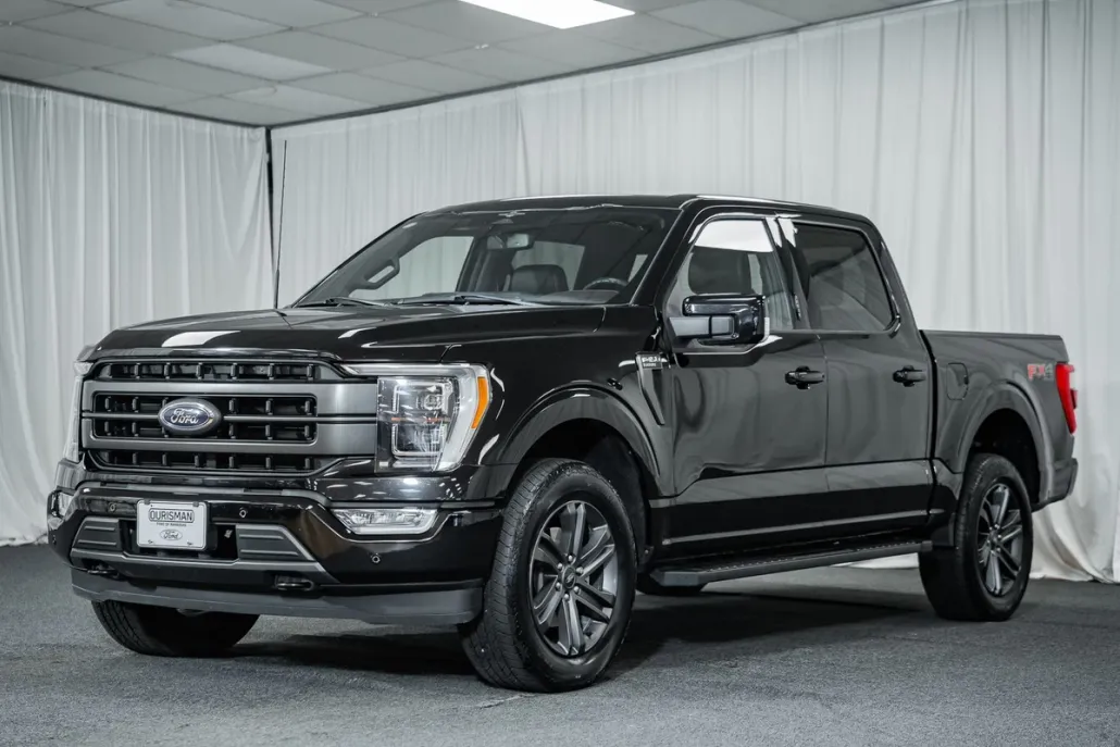 2023 Ford F-150 Lariat photo 1