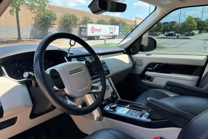 2019 Land Rover Range Rover Supercharged LWB photo 1