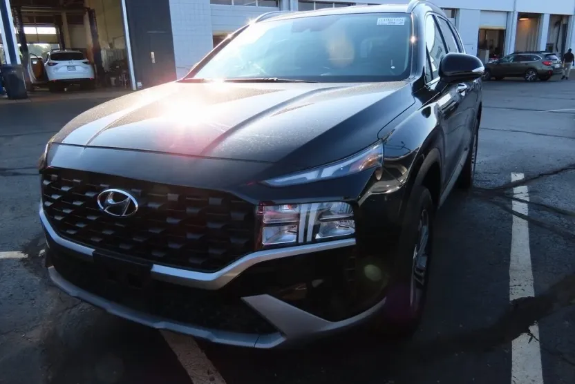 2023 Hyundai Santa Fe SEL photo 1