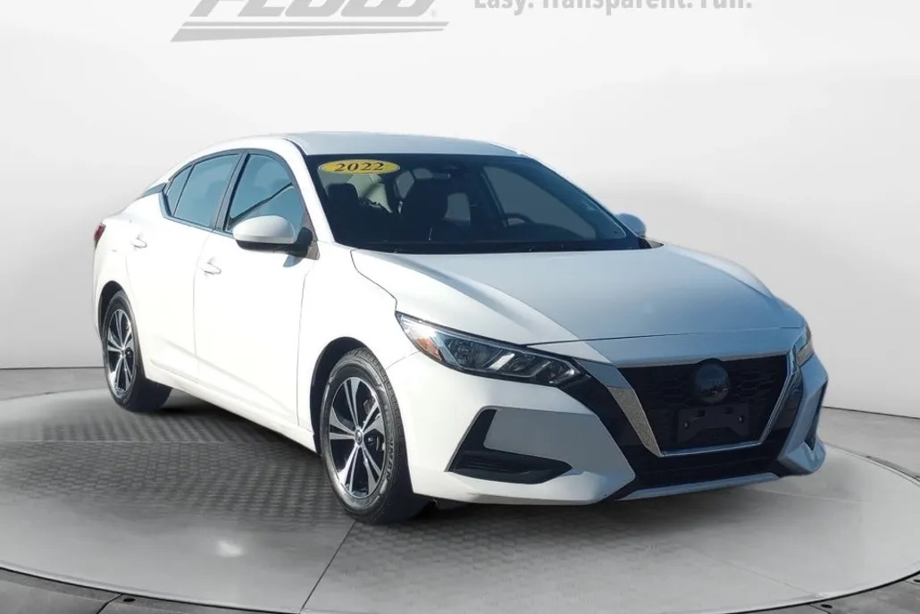 2022 Nissan Sentra SV photo 1