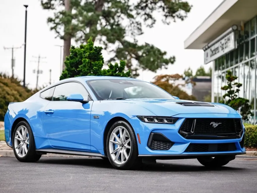 2024 Ford Mustang GT Premium photo 1