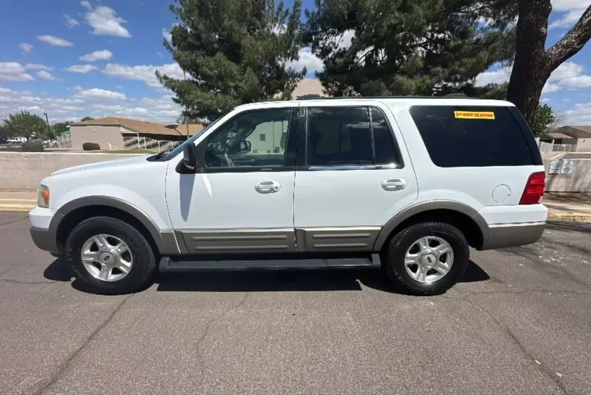 2003 Ford Expedition Eddie Bauer photo 1