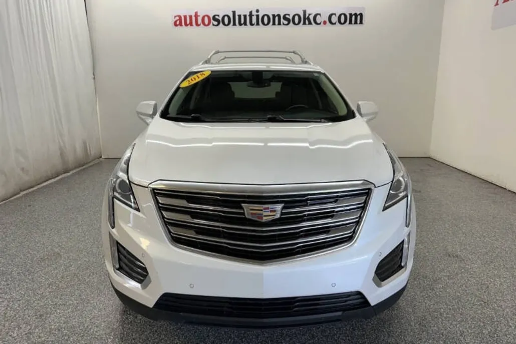 2018 Cadillac XT5 Luxury photo 1