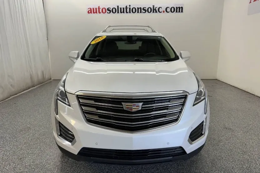 2018 Cadillac XT5 Luxury photo 1