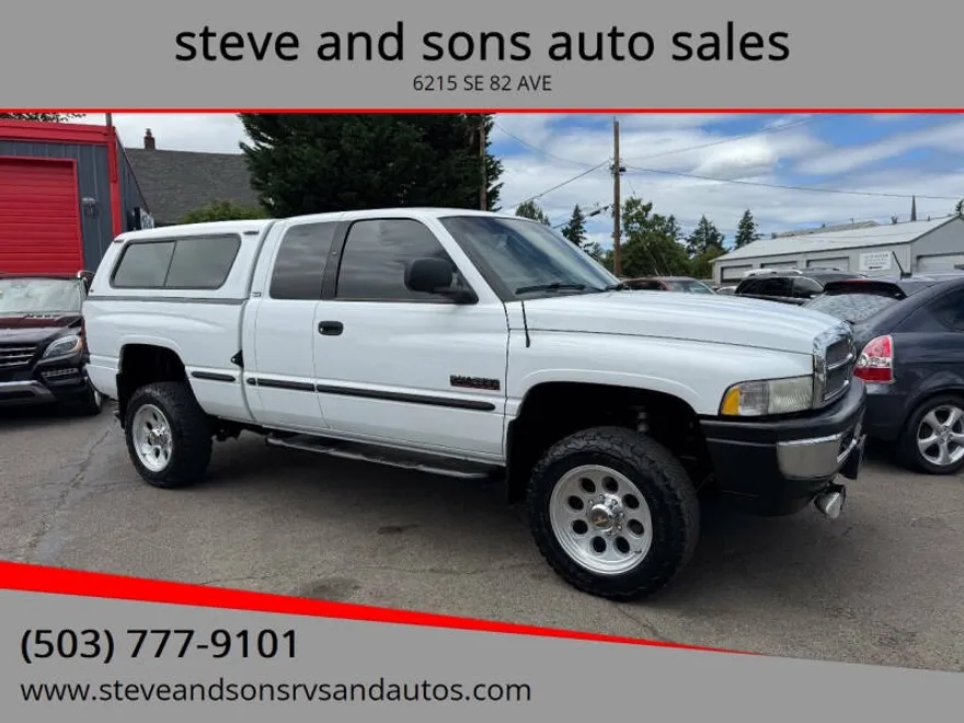 1999 Dodge Ram Laramie SLT photo 1