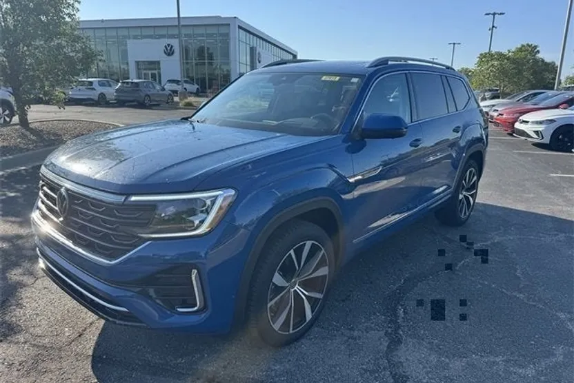 2025 Volkswagen Atlas SEL Premium R-Line photo 1