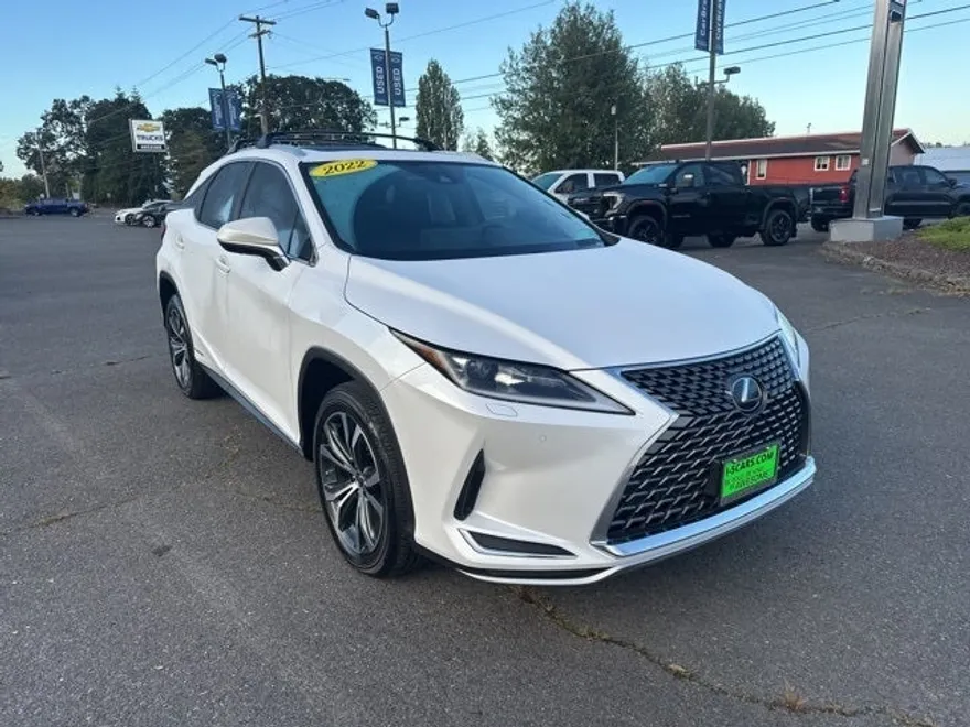 2022 Lexus RX 450h photo 1