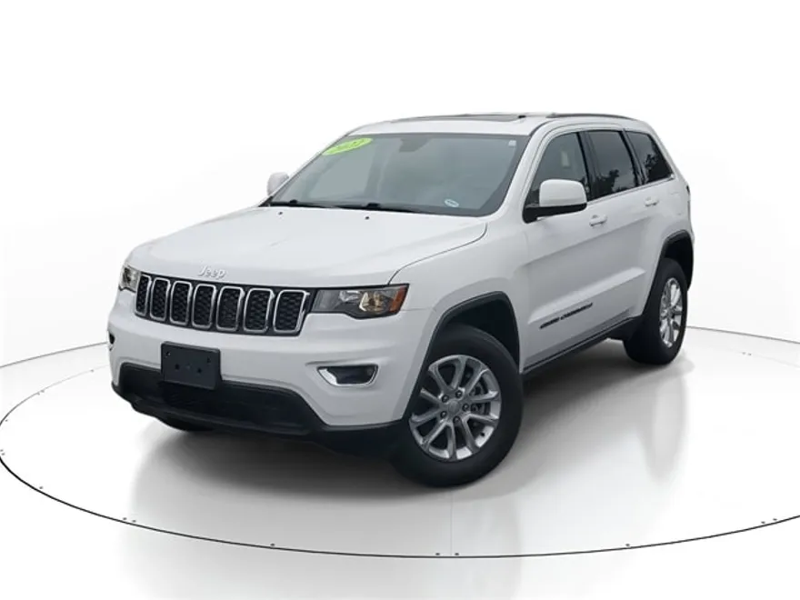 2022 Jeep Cherokee Laredo photo 1
