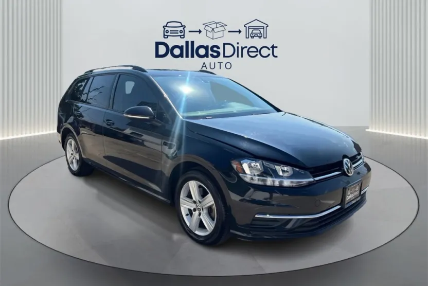 2018 Volkswagen Golf SportWagen SE photo 1