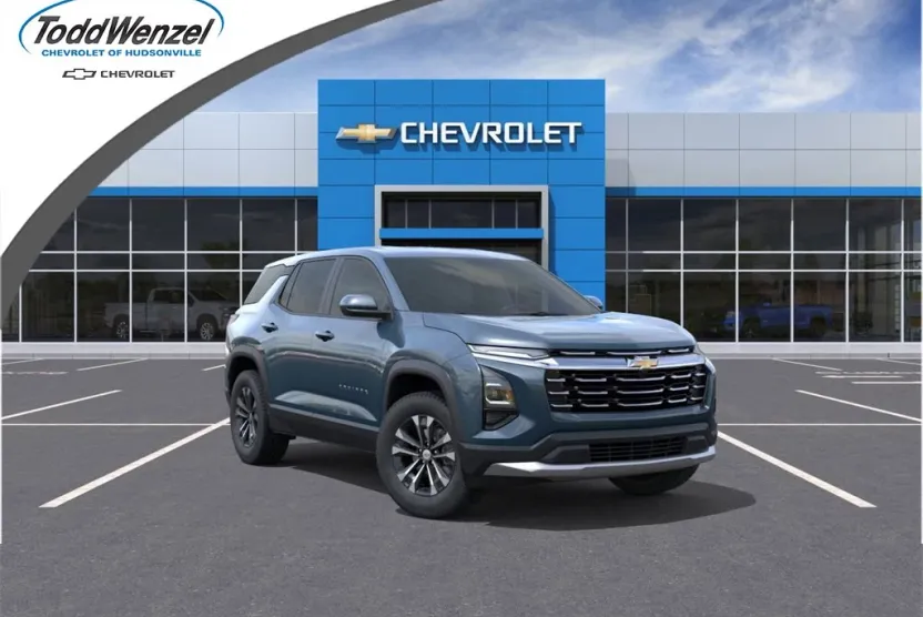 2026 Chevrolet Equinox LT photo 1