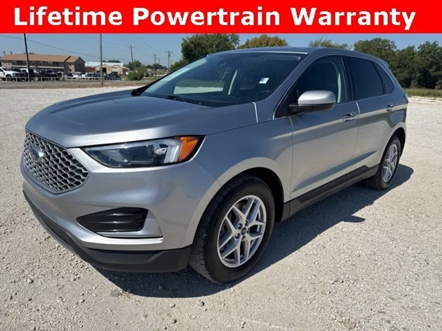 2024 Ford Edge SEL photo 1