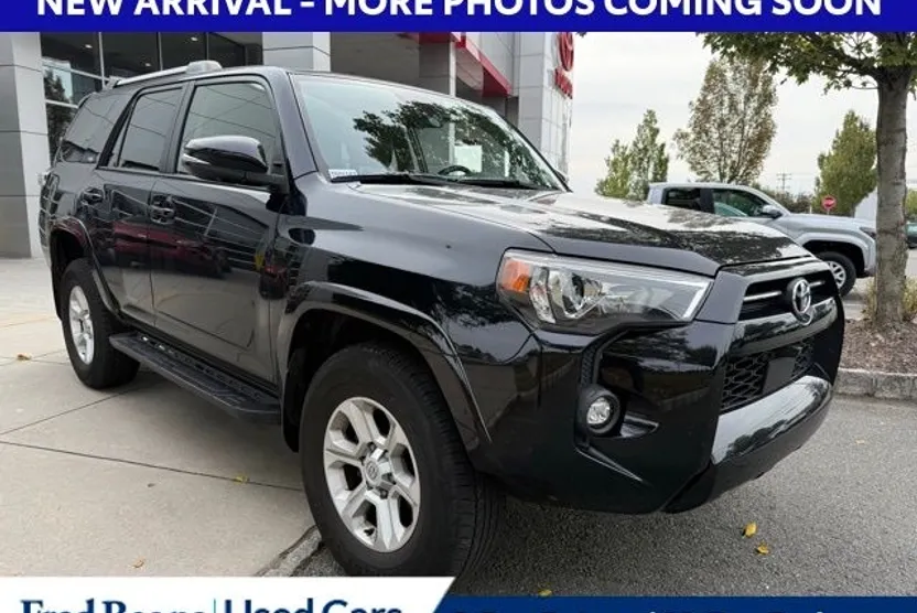 2023 Toyota 4Runner SR5 Premium photo 1