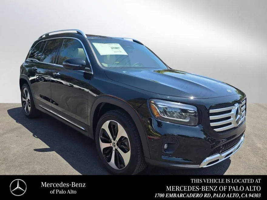 2025 Mercedes Benz GLB 250 photo 1