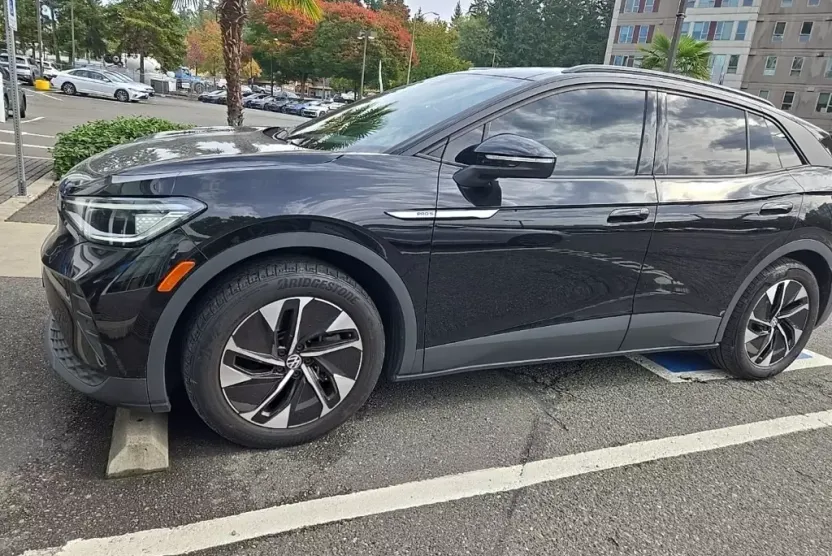 2021 Volkswagen ID.4 Pro S photo 1