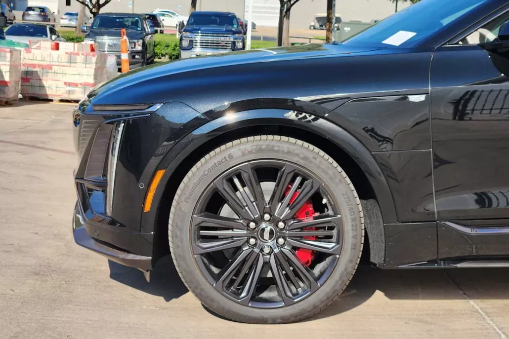 2026 Cadillac Lyriq photo 1