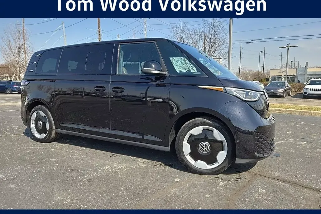 2025 Volkswagen ID. Buzz Pro S photo 1