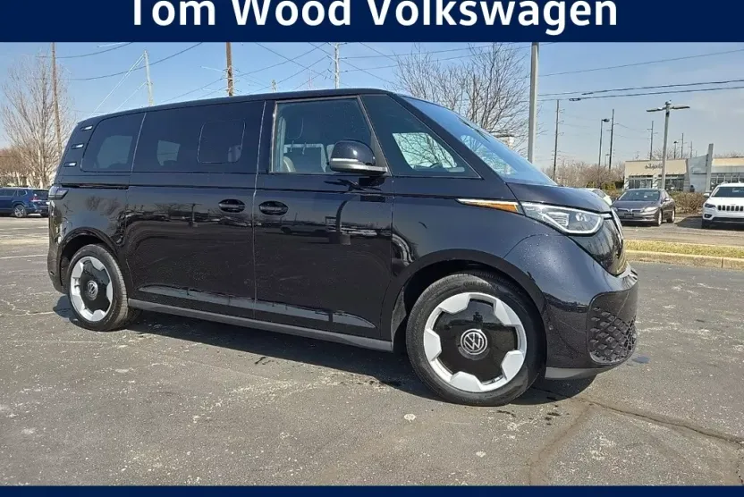2025 Volkswagen ID. Buzz Pro S photo 1