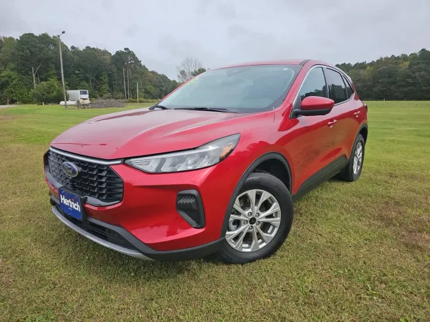 2023 Ford Escape Active photo 1