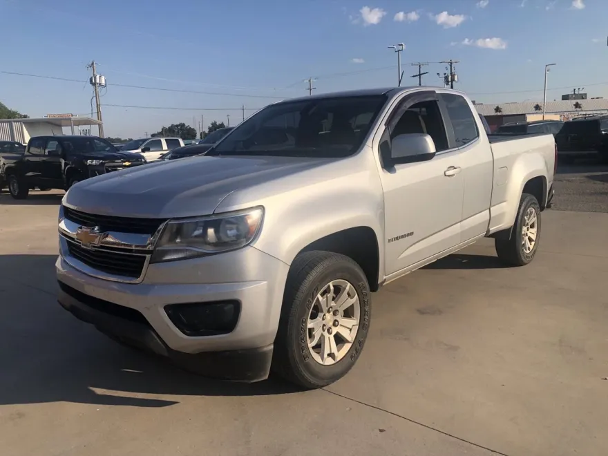 2016 Chevrolet Colorado LT photo 1