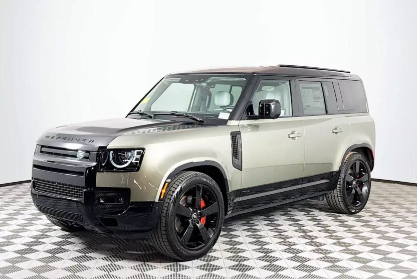 2025 Land Rover Defender 110 photo 1