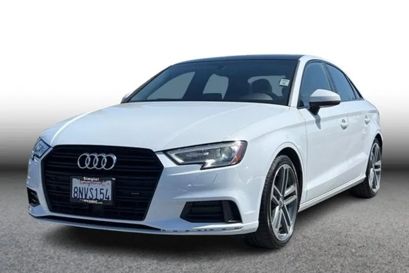 2019 Audi A3 Premium photo 1