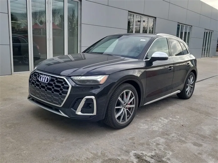 2025 Audi SQ5 Prestige photo 1