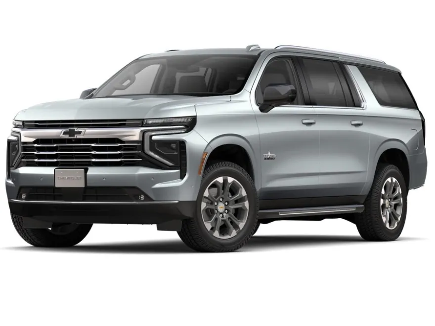 2025 Chevrolet Suburban LT photo 1