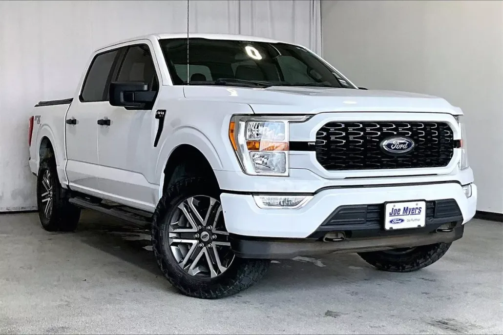 2021 Ford F-150 XL photo 1