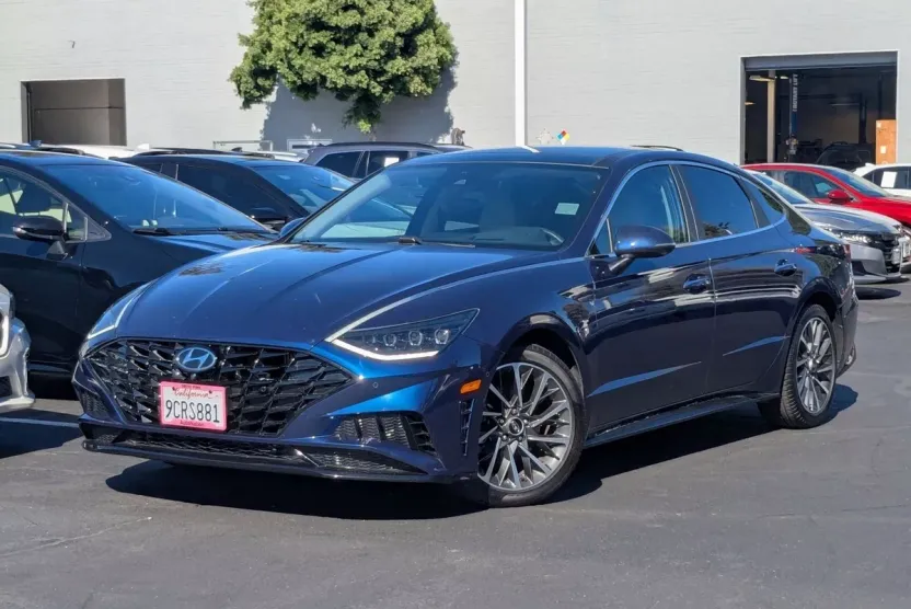 2020 Hyundai Sonata Limited photo 1