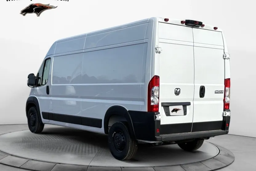 2024 Ram ProMaster 2500 photo 1