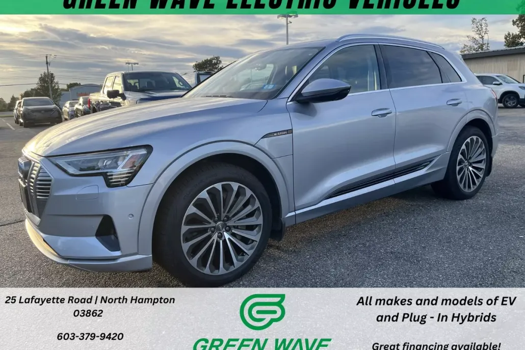 2019 Audi e-tron Prestige photo 1