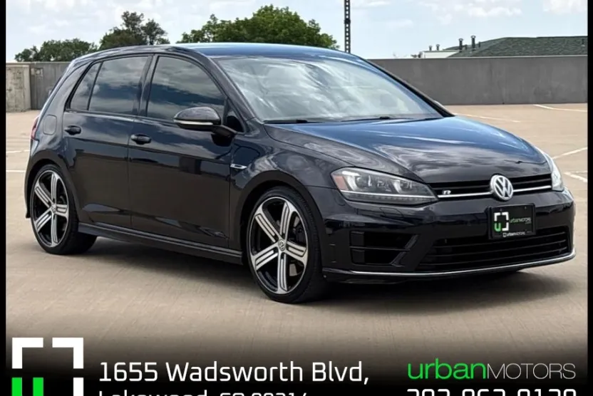 2015 Volkswagen Golf R 4Motion photo 1