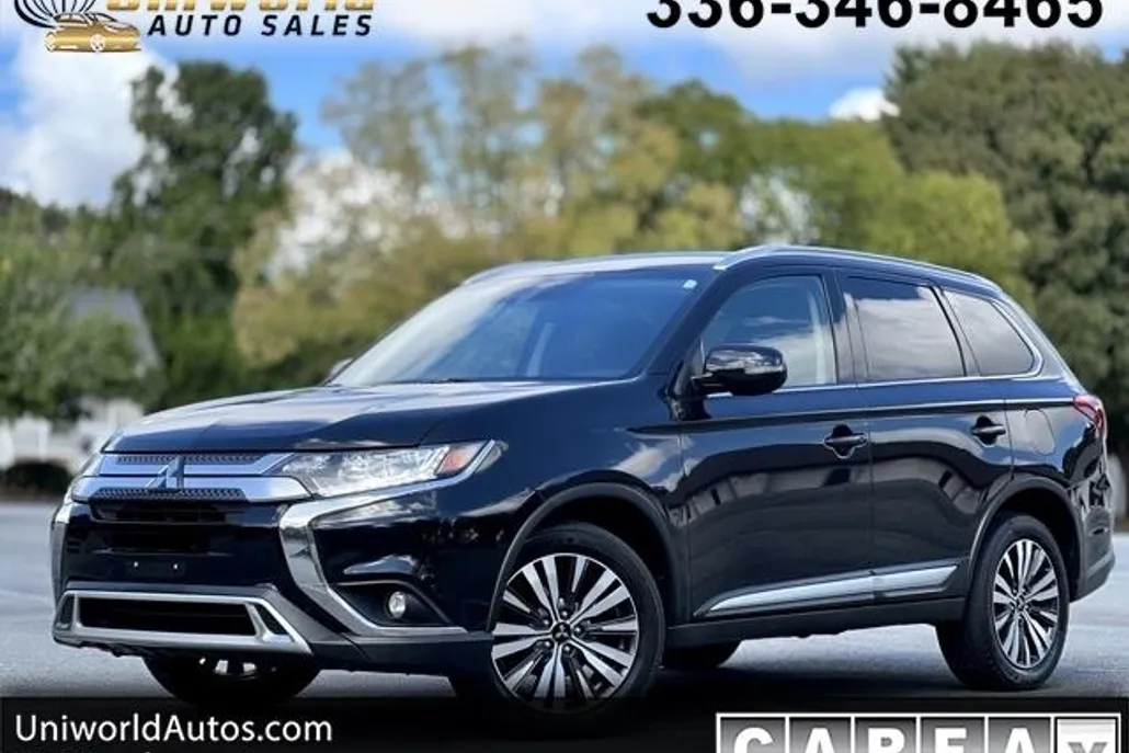 2020 Mitsubishi Outlander ES S-AWC photo 1