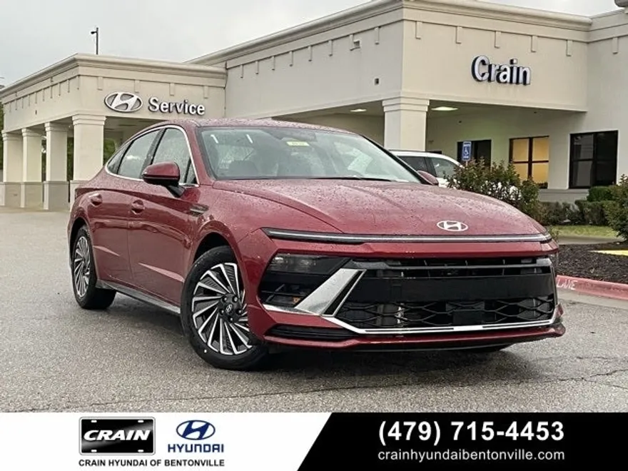 2025 Hyundai Sonata Hybrid SEL photo 1
