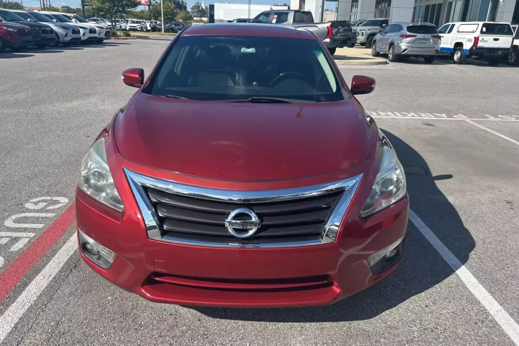 2013 Nissan Altima 3.5 SL photo 1