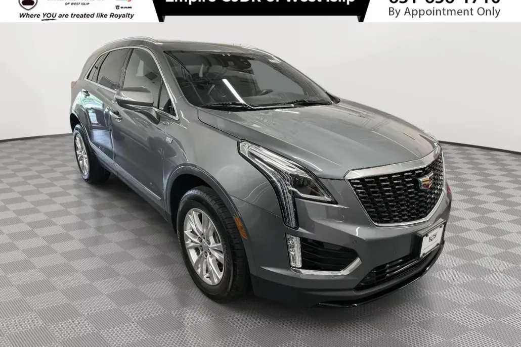 2022 Cadillac XT5 Luxury photo 1