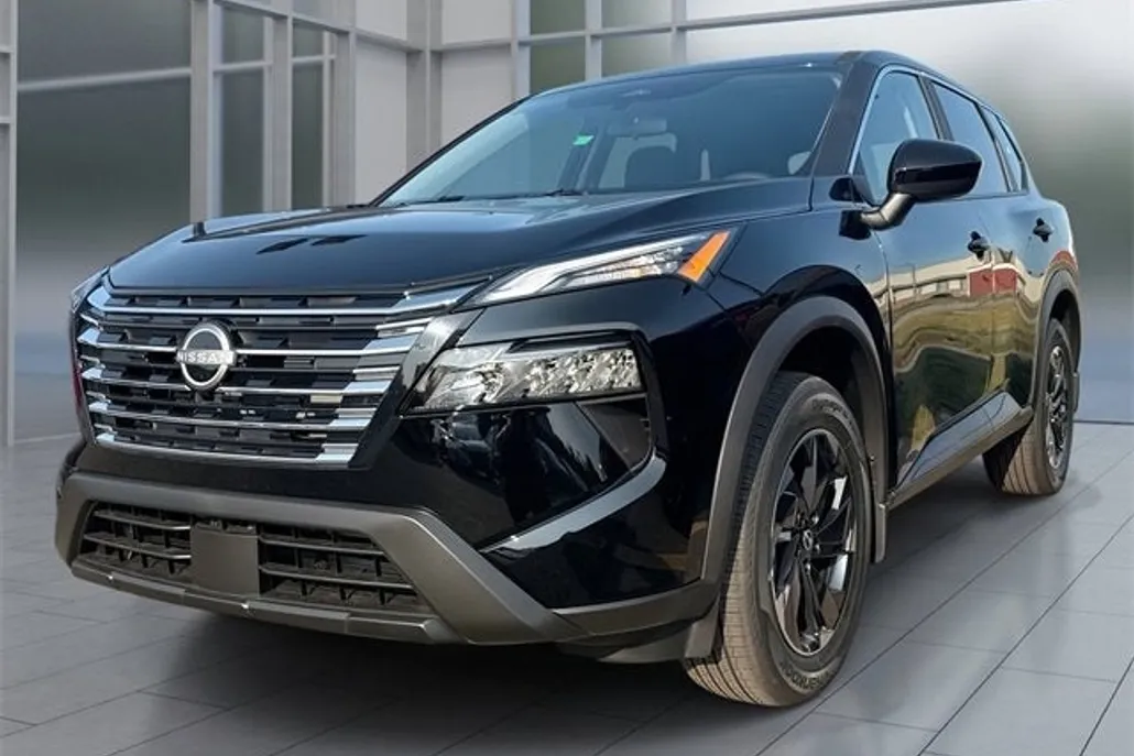 2026 Nissan Rogue SV photo 1