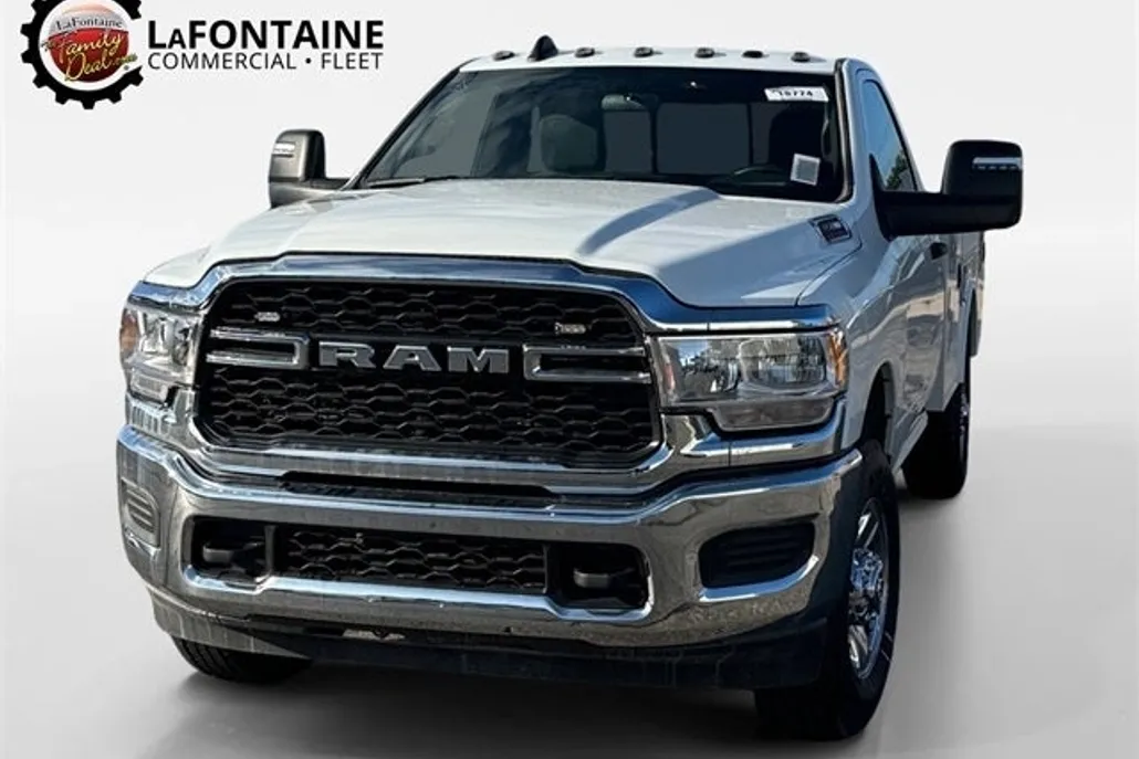 2024 Ram 3500 Tradesman photo 1